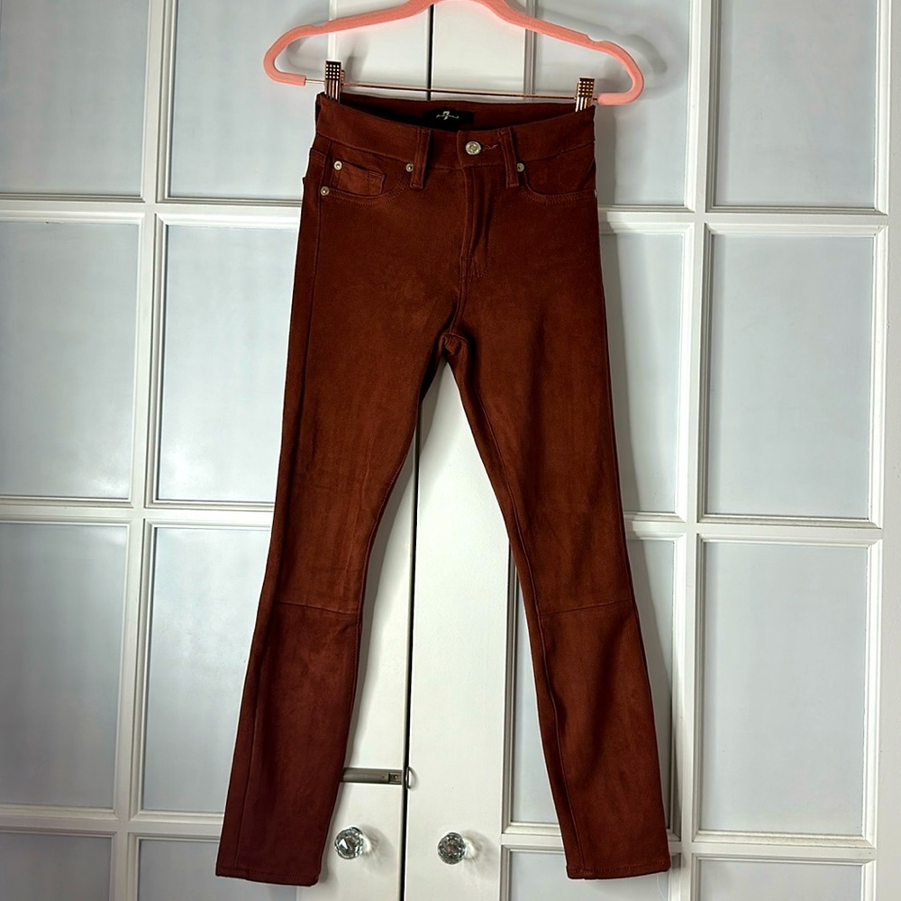 7 of All Mankind stretch leggings. Size 24.  Brown Suede